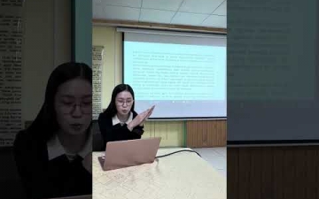 Оюутан судлаач Э. Будсүрэнгийн “П.Батхуягийн өгүүллэг дэх болзолт дүрслэлийн онцлог” хэмээх эрдэм шинжилгээний өгүүлэлд бичсэн Б. Лхагвачимэгийн шүүмж (12)