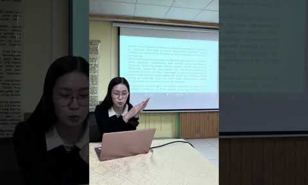 Оюутан судлаач Э. Будсүрэнгийн “П.Батхуягийн өгүүллэг дэх болзолт дүрслэлийн онцлог” хэмээх эрдэм шинжилгээний өгүүлэлд бичсэн Б. Лхагвачимэгийн шүүмж (12)